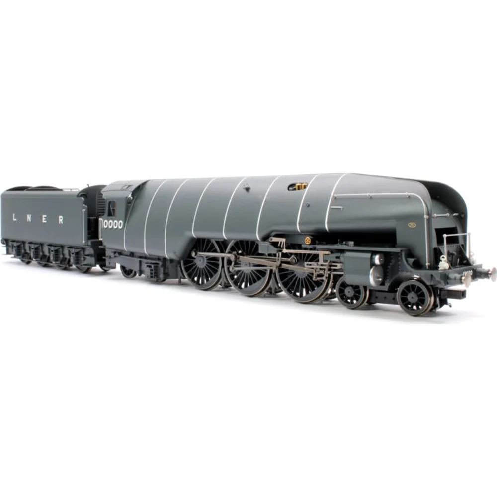 Right Front Three Quarter View by Hornby
