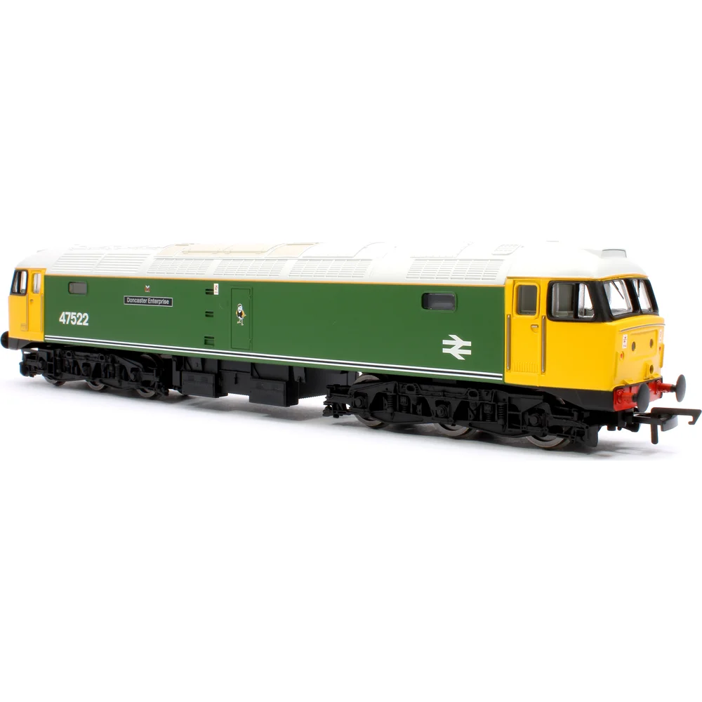 right-front-three-quarter-view by Hornby
