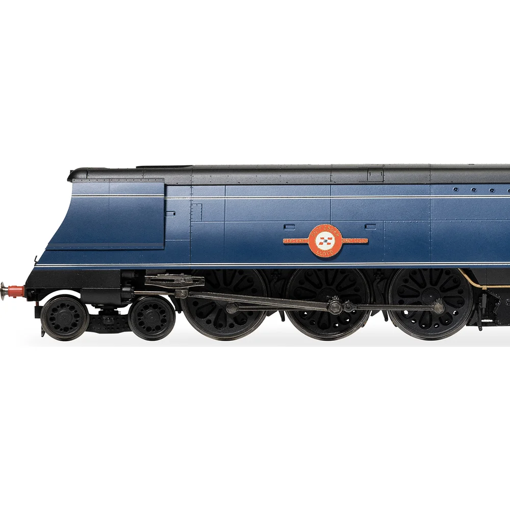 close-up-of-boiler by Hornby