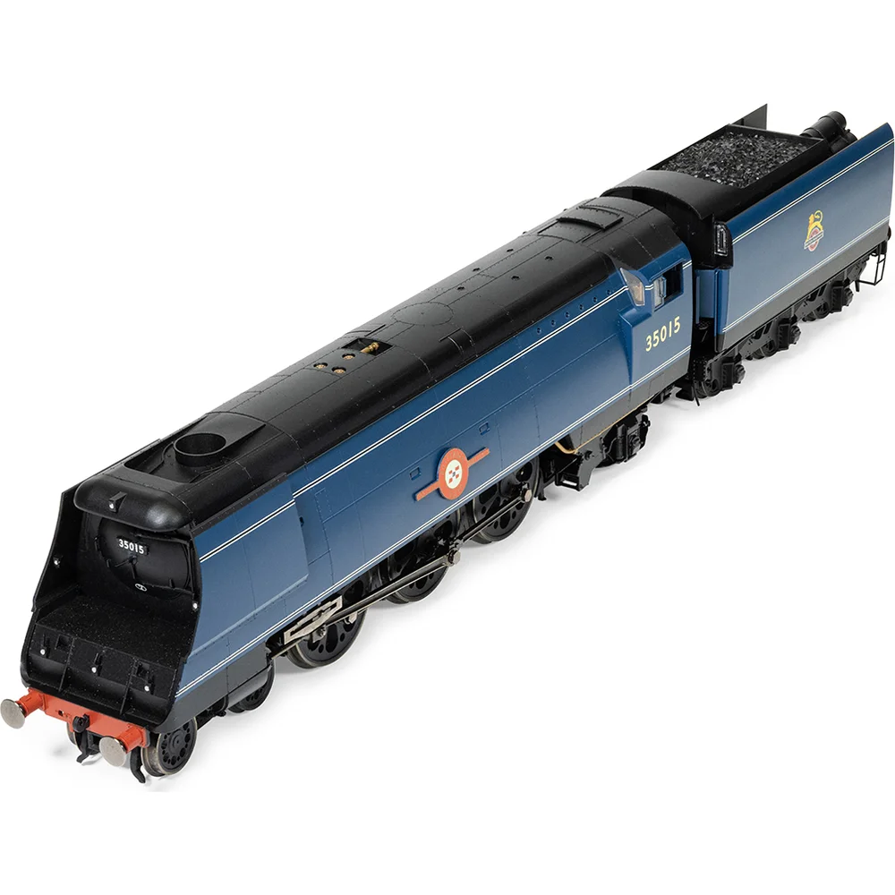 overhead-chassis-detail-view by Hornby