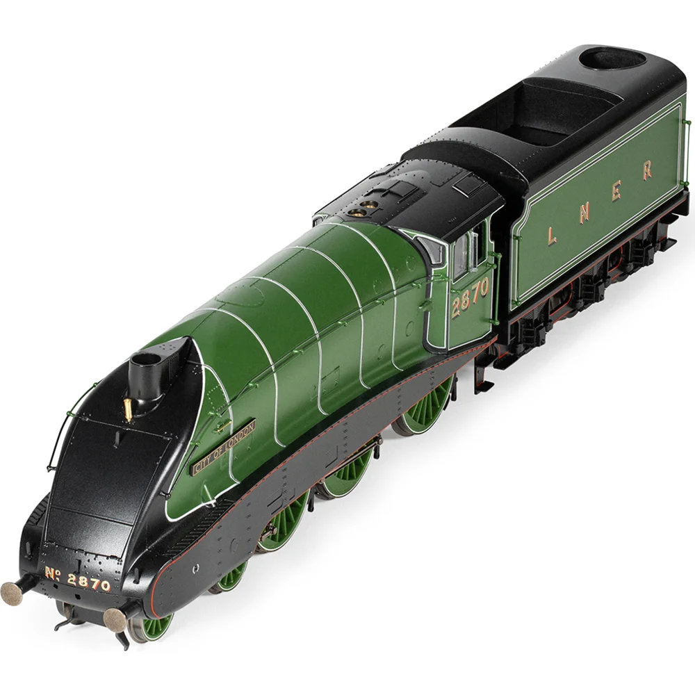 overhead-chassis-detail-view by Hornby