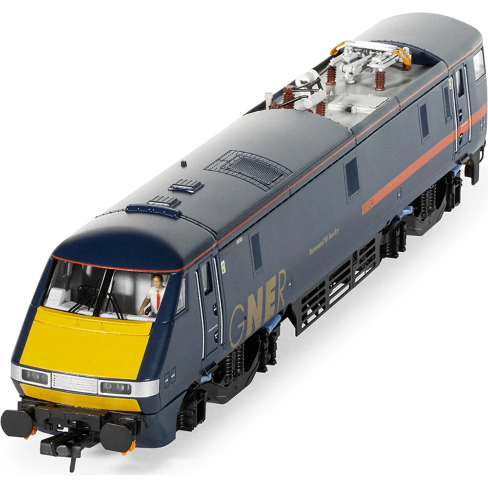 overhead-chassis-detail-view by Hornby