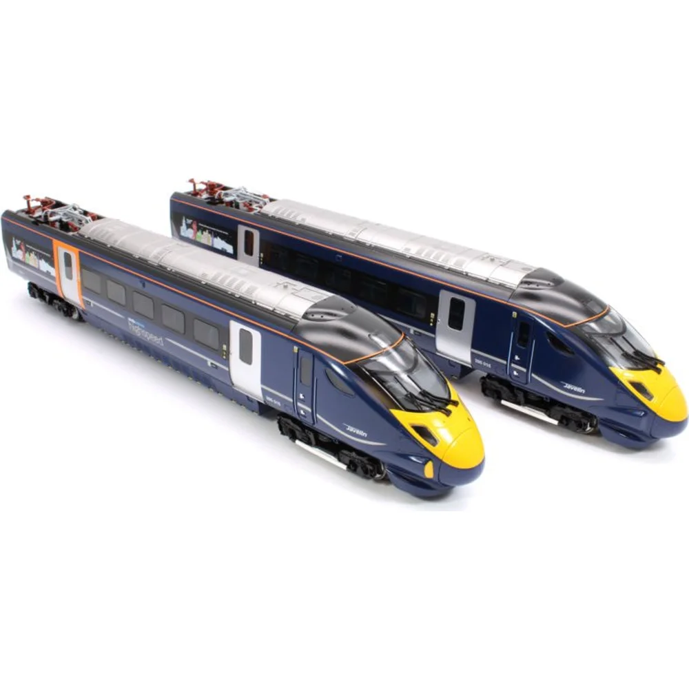 right-front-three-quarter-view by Hornby