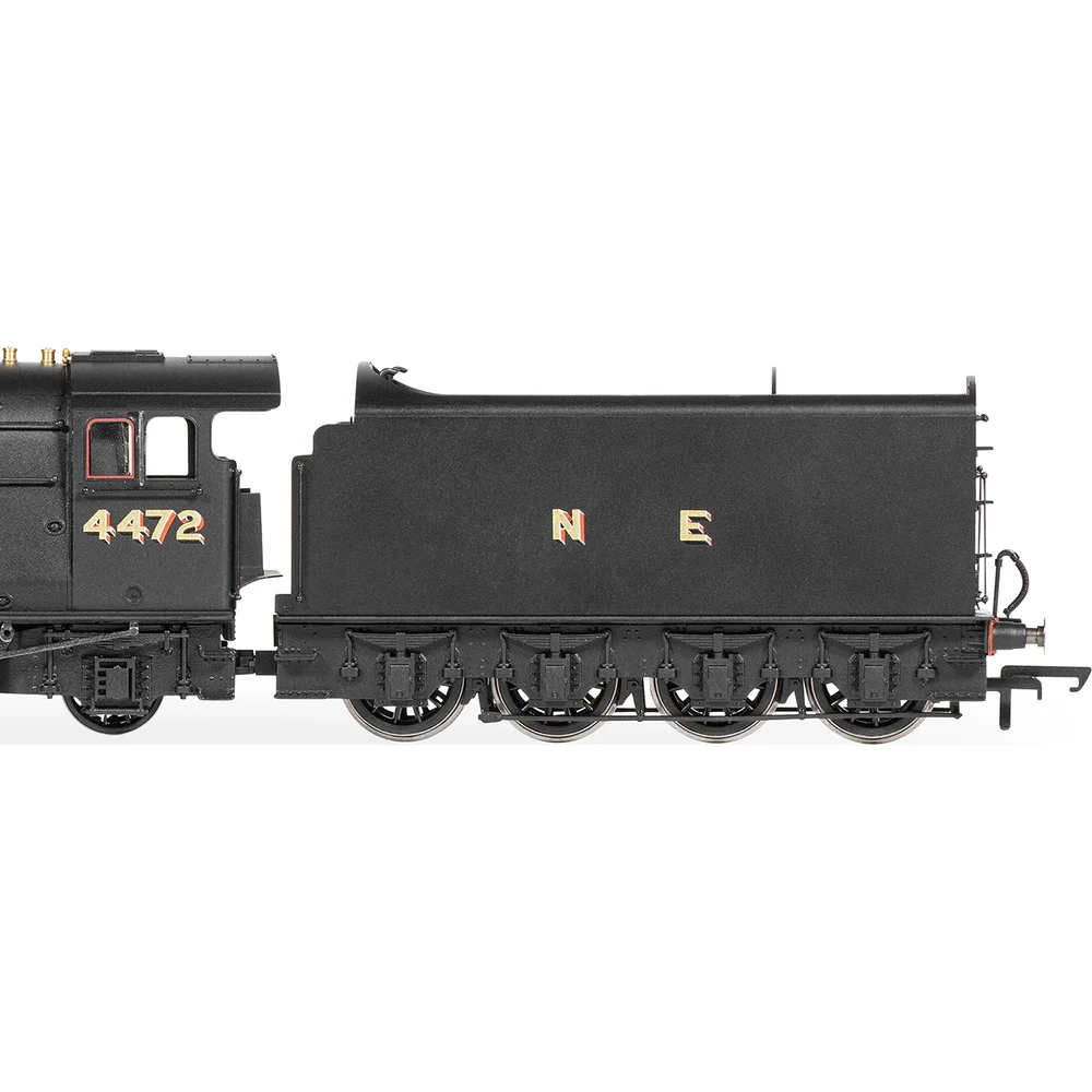 close-up-of-tender by Hornby