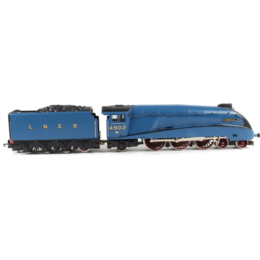 side-elevation-right-direction by Hornby