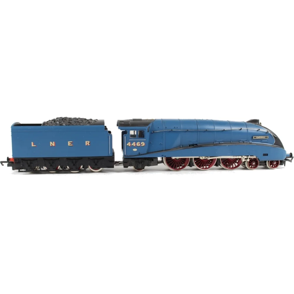 side-elevation-right-direction by Hornby