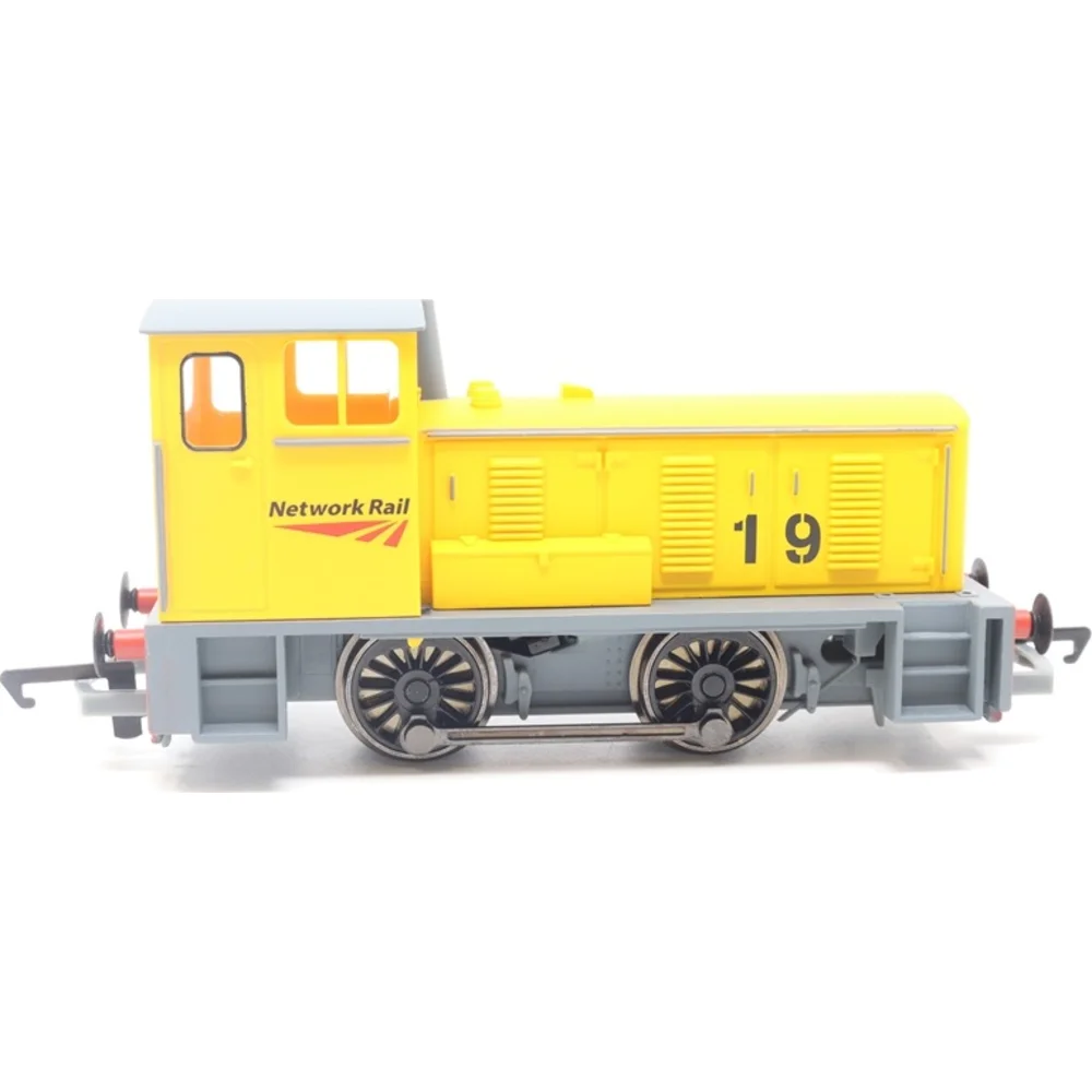 side-elevation-right-direction by Hornby