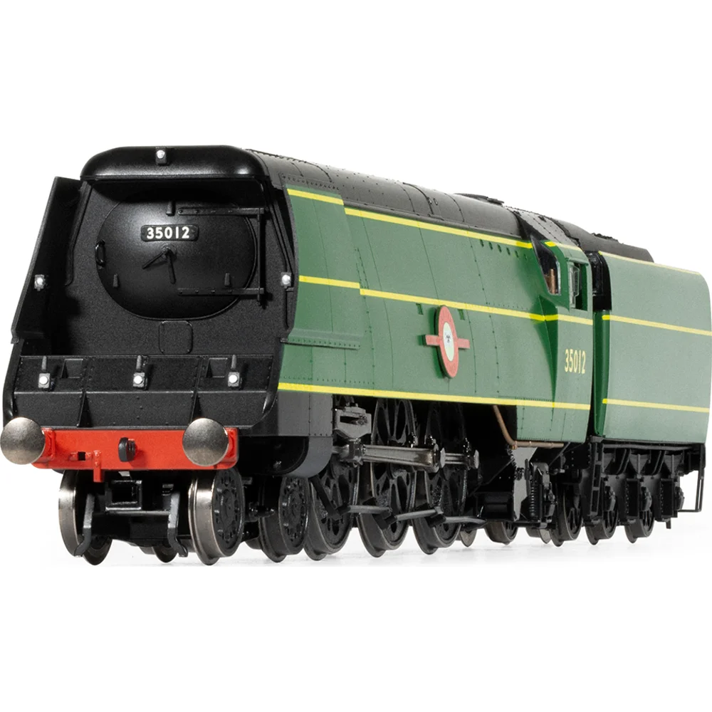 left-front-three-quarter-view by Hornby