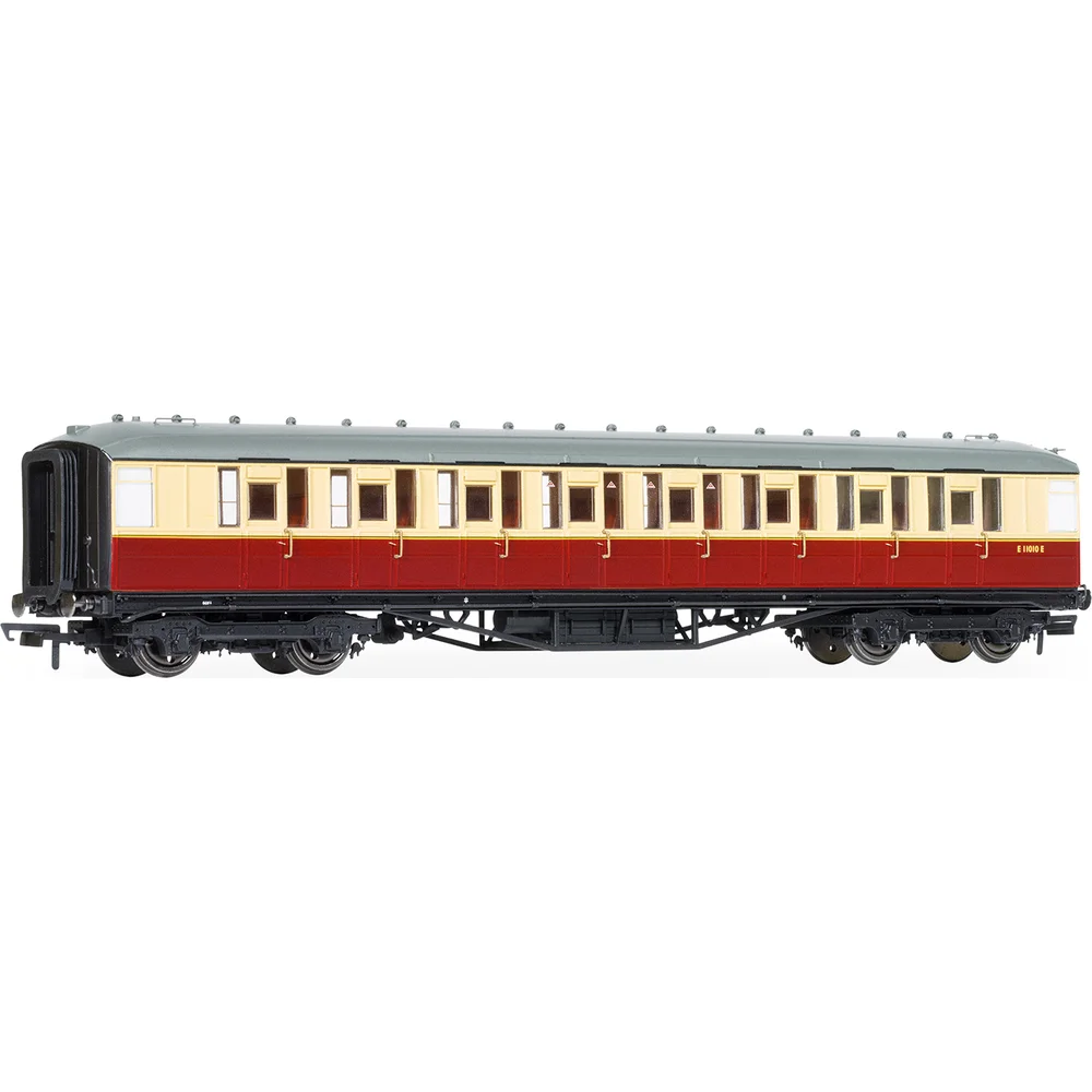 left-front-three-quarter-view by Hornby