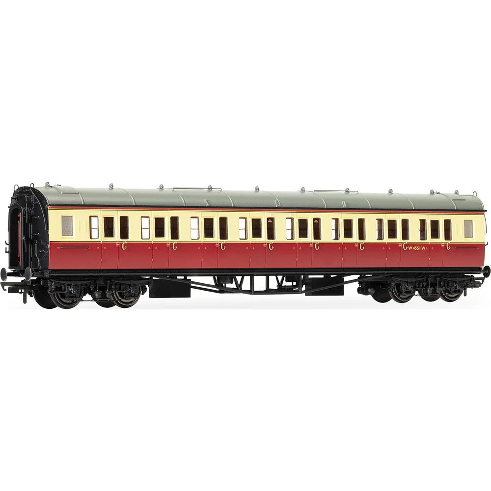 left-front-three-quarter-view by Hornby