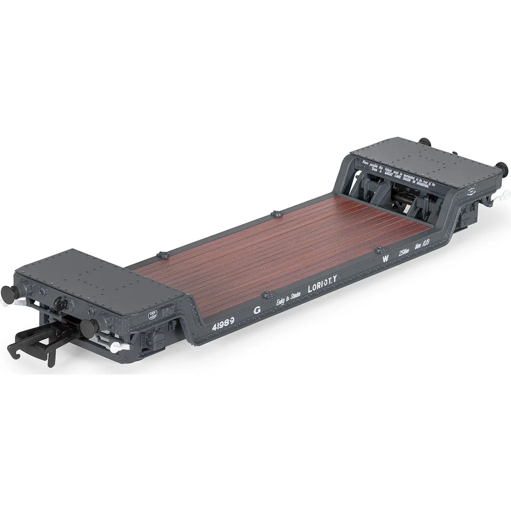 left-front-three-quarter-view by Hornby