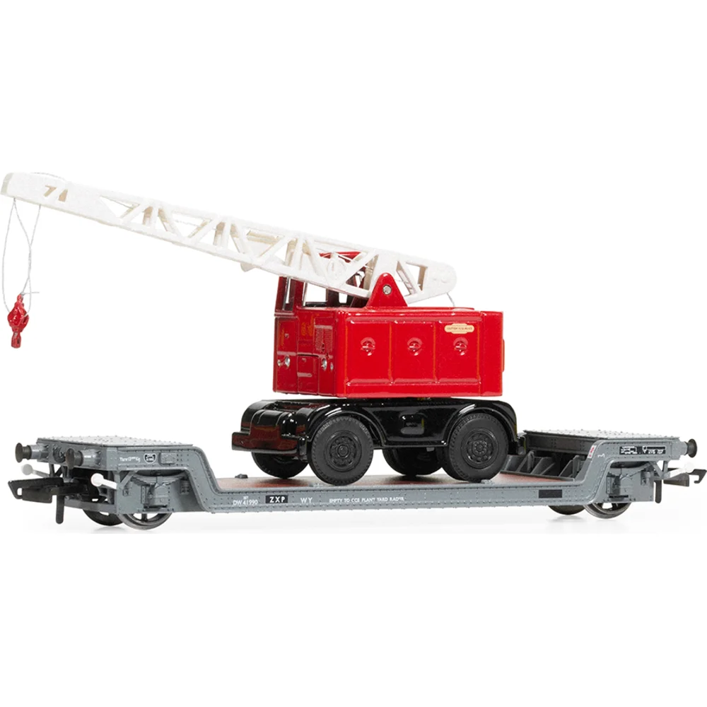 left-front-three-quarter-view by Hornby