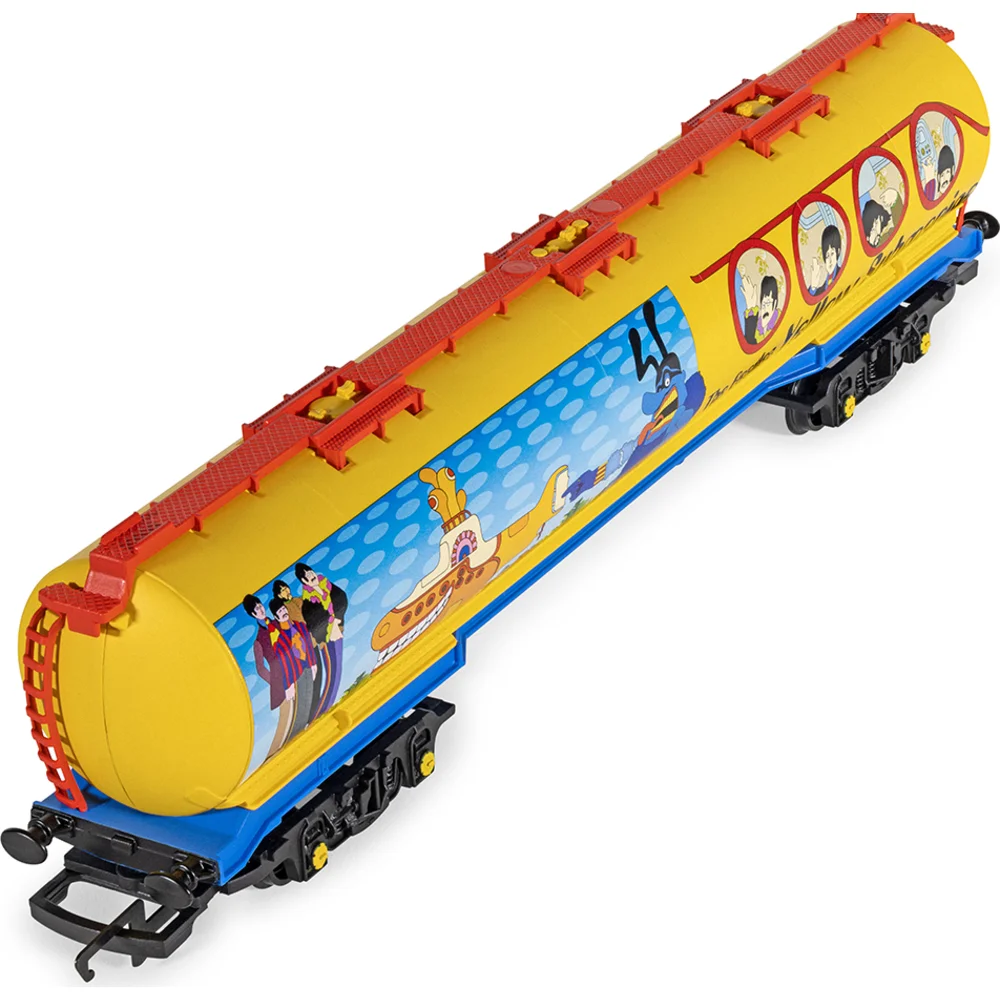 overhead-chassis-detail-view by Hornby