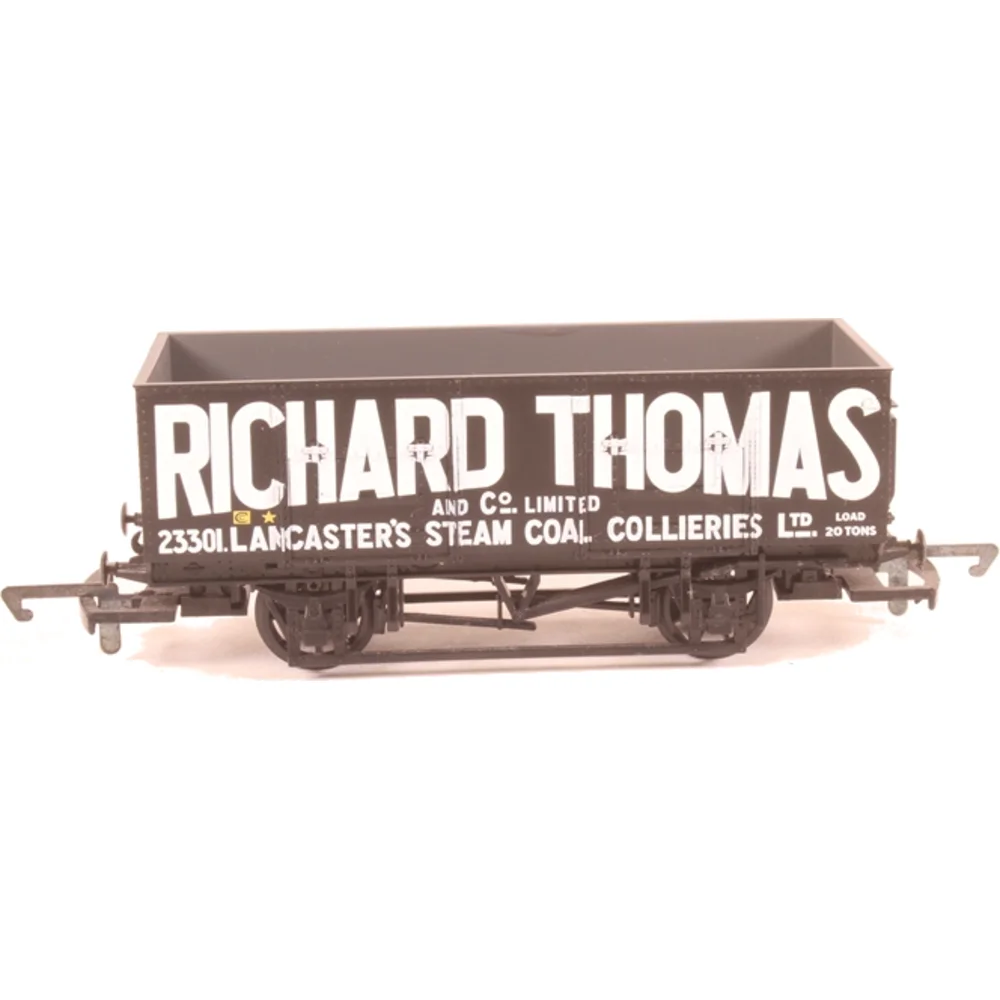 side-elevation-left-direction by Hornby