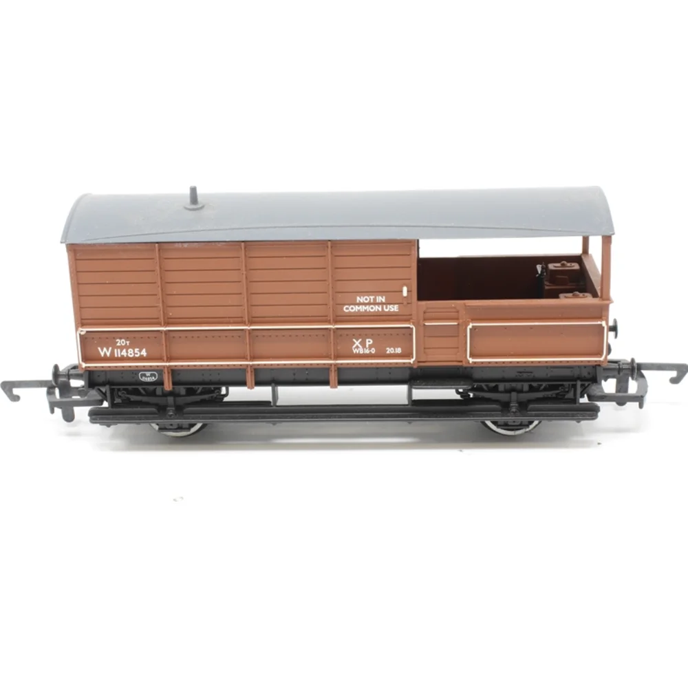 side-elevation-left-direction by Hornby