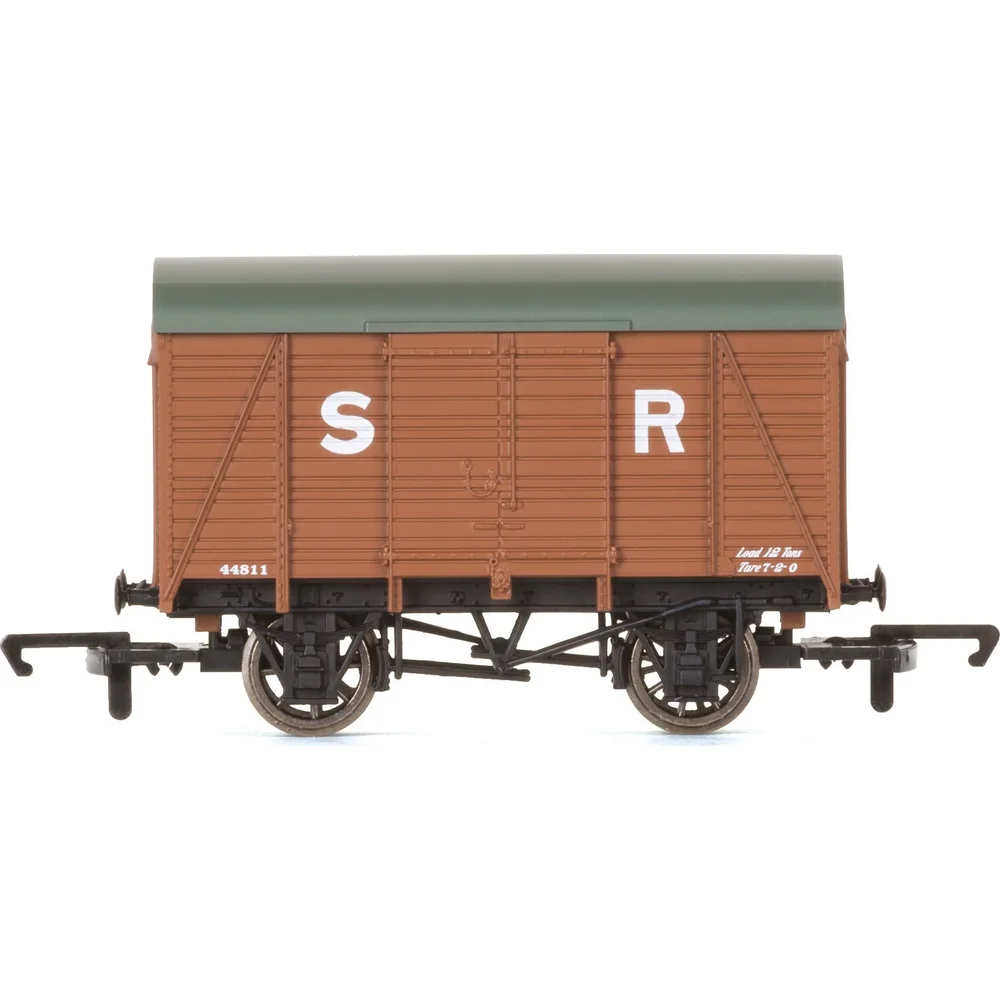 side-elevation by Hornby