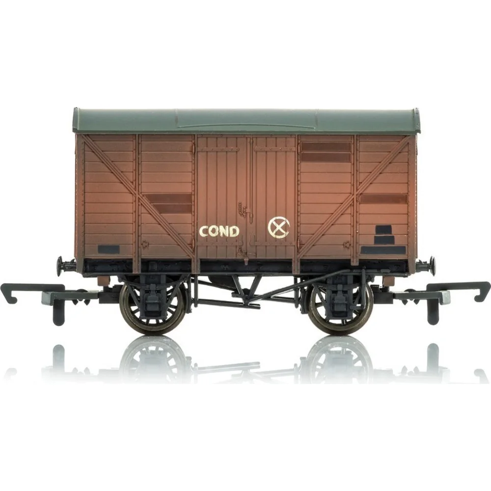 side-elevation by Hornby