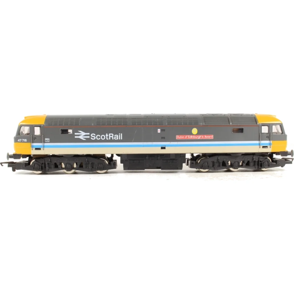 side-elevation-left-direction by Hornby