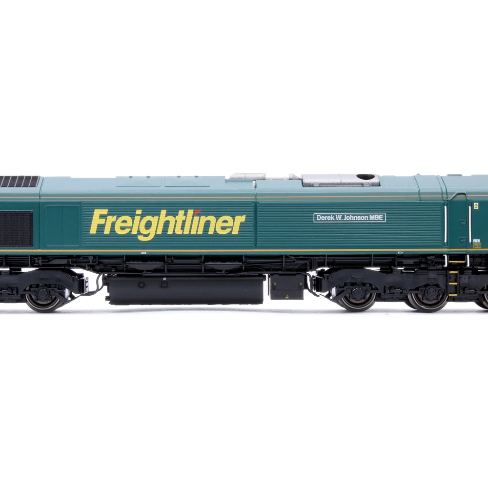 partial-side-elevation-centre by Hornby