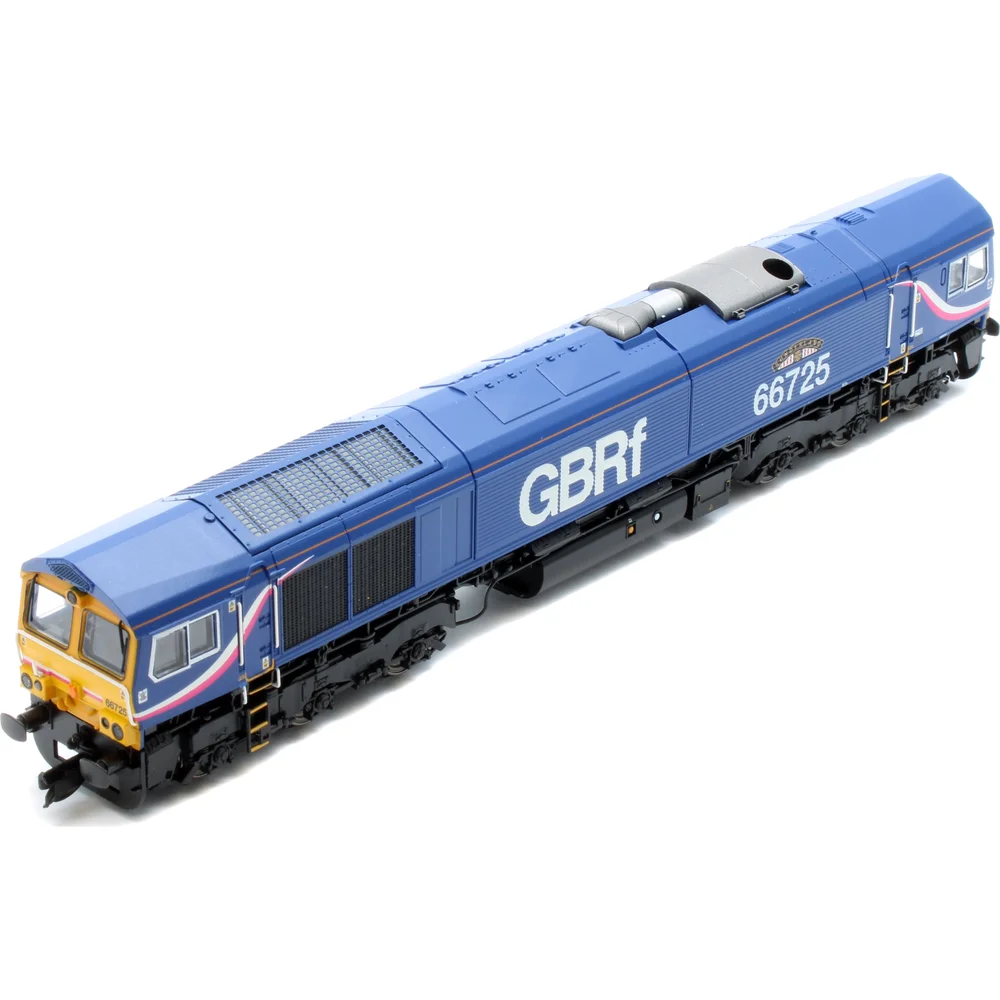 overhead-chassis-detail-view by Hornby