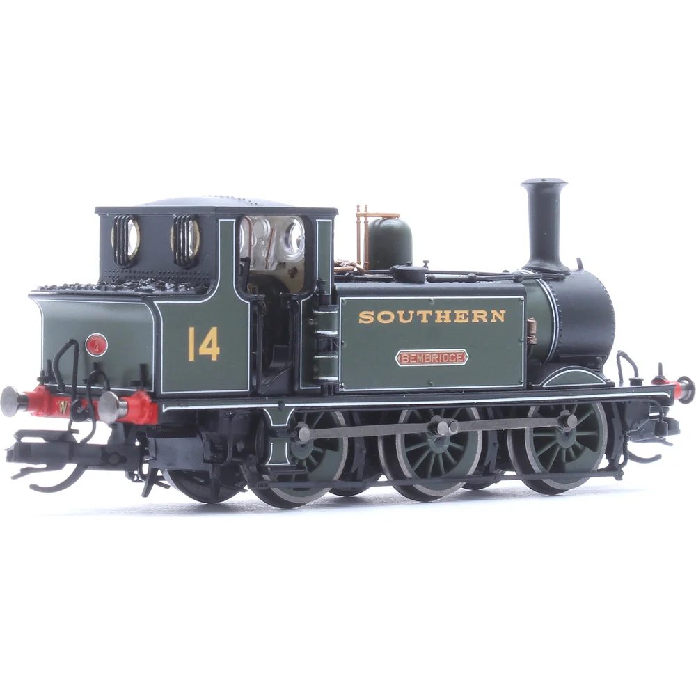left-rear-three-quarter-view by Hornby
