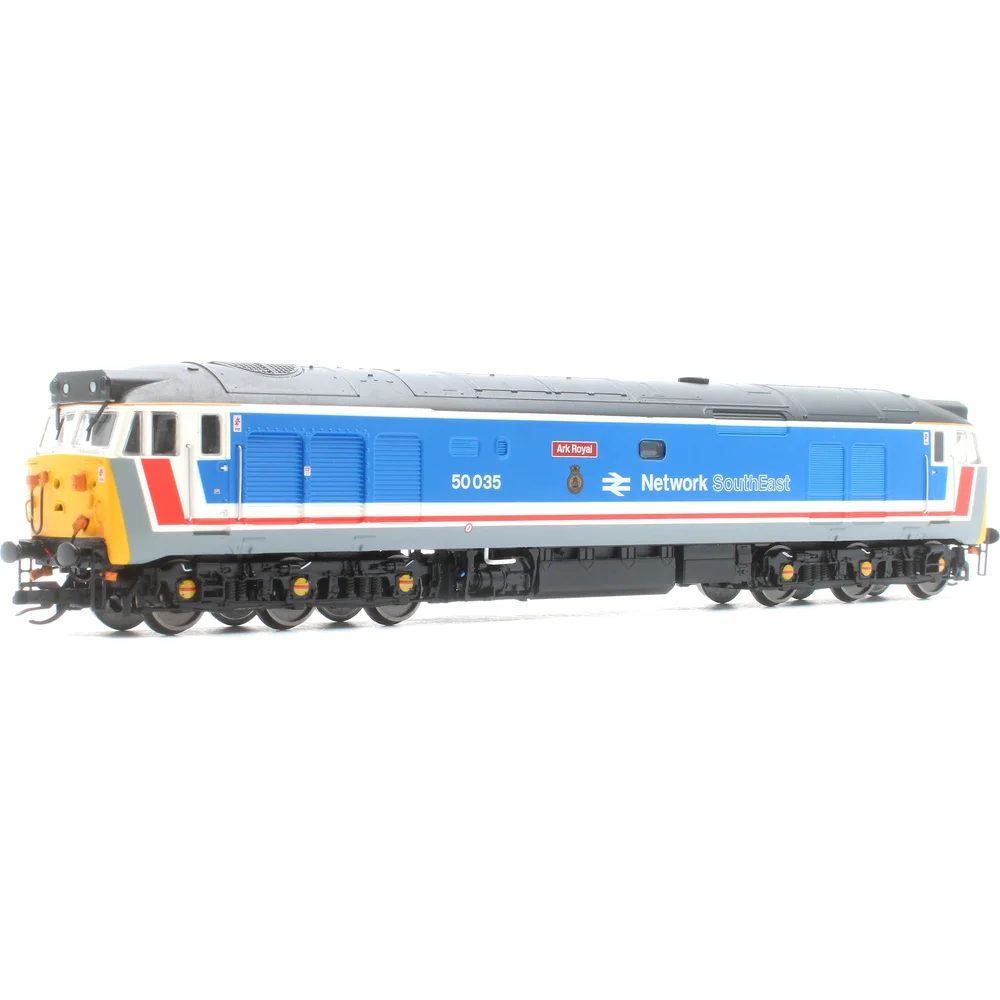 left-rear-three-quarter-view by Hornby