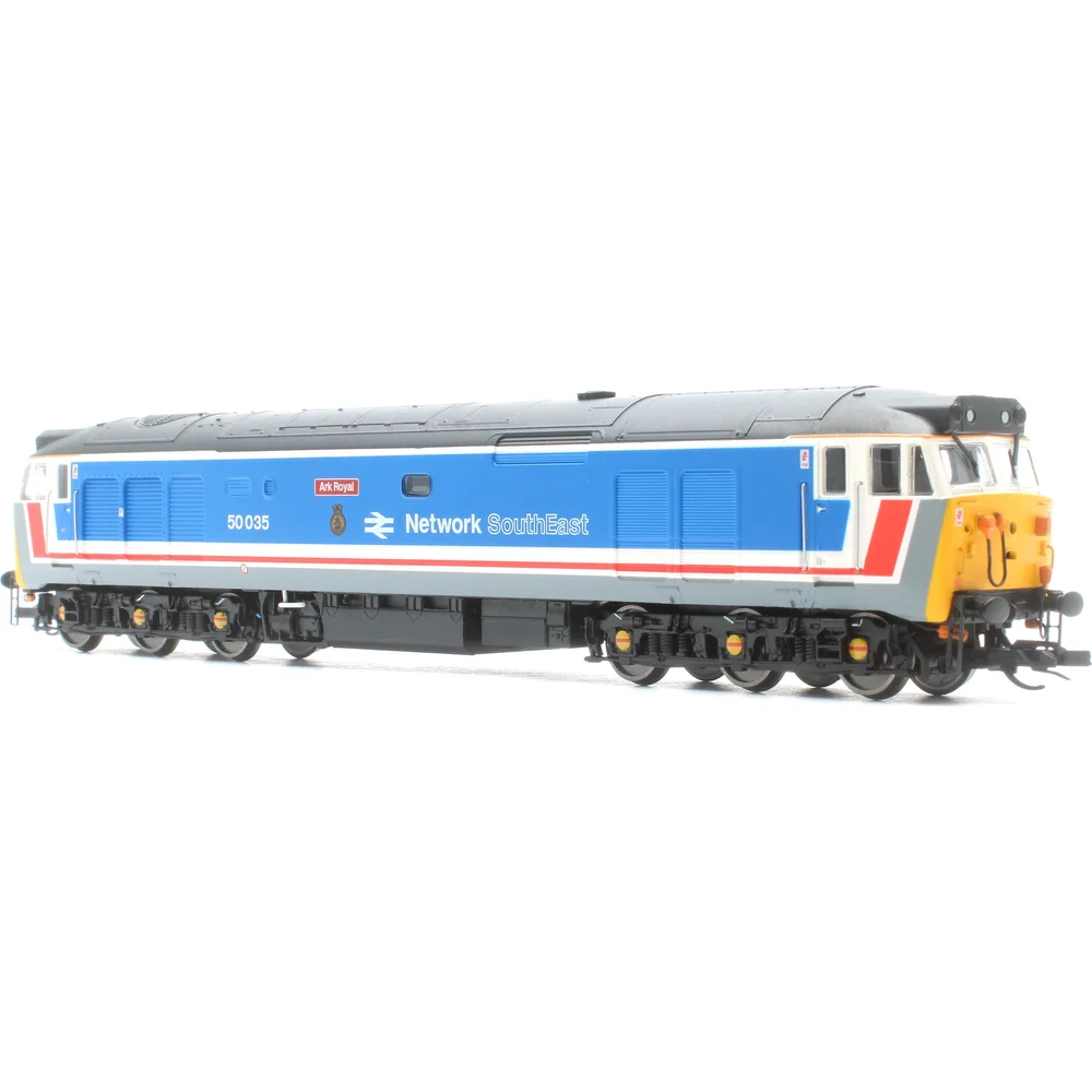 right-rear-three-quarter-view by Hornby