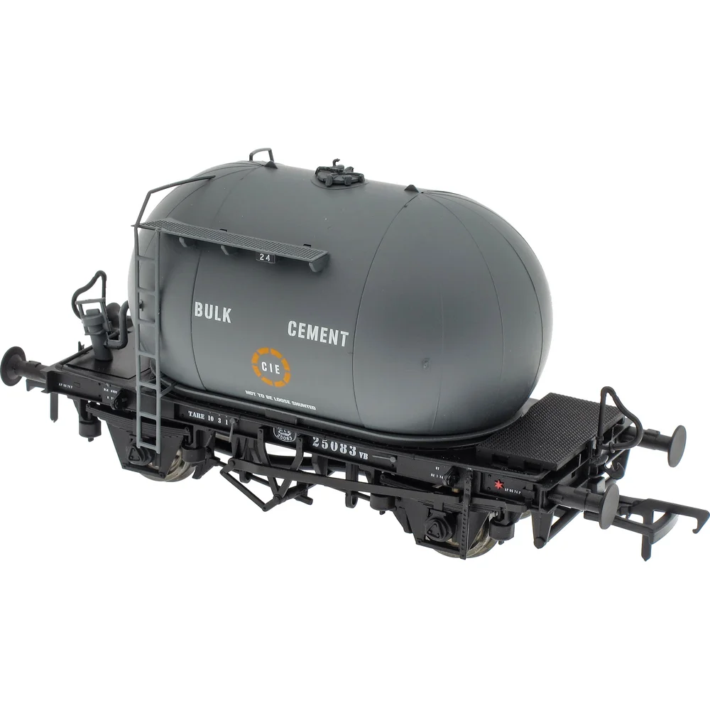 right-rear-three-quarter-view by Irish Railway Models