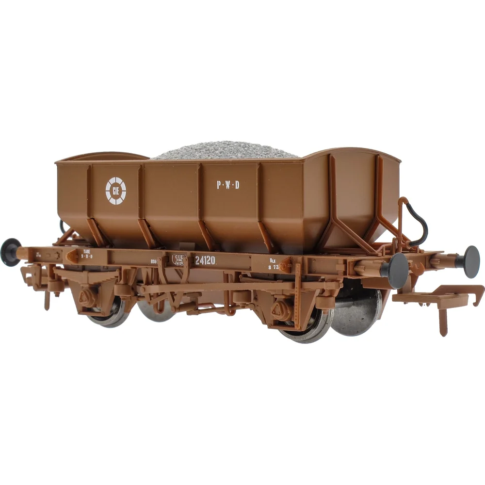 right-front-three-quarter-view by Irish Railway Models