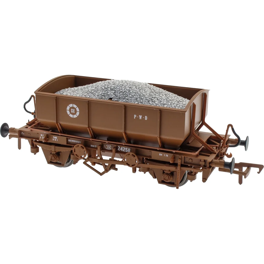 right-front-three-quarter-view by Irish Railway Models