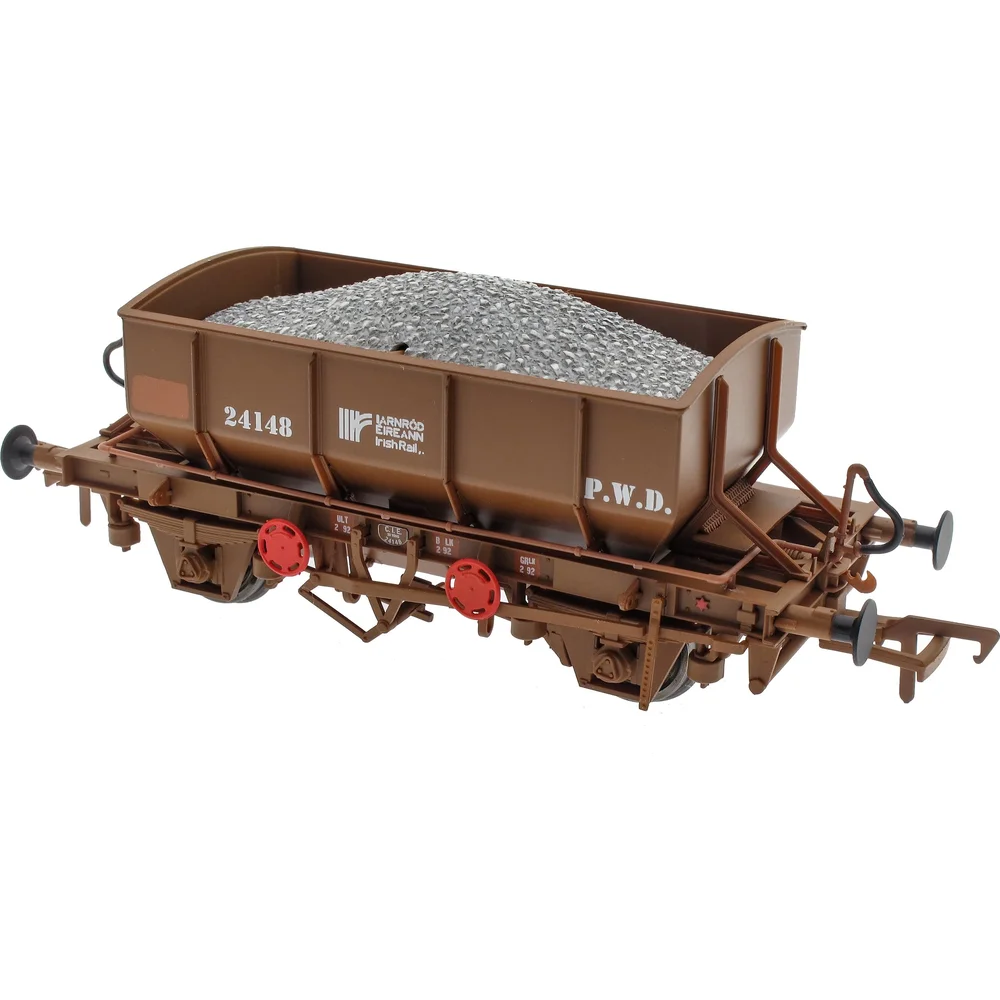 right-front-three-quarter-view by Irish Railway Models