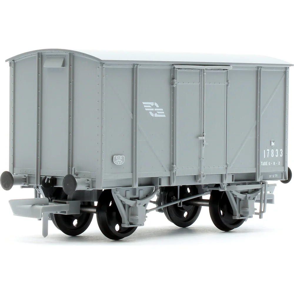 left-rear-three-quarter-view by Irish Railway Models