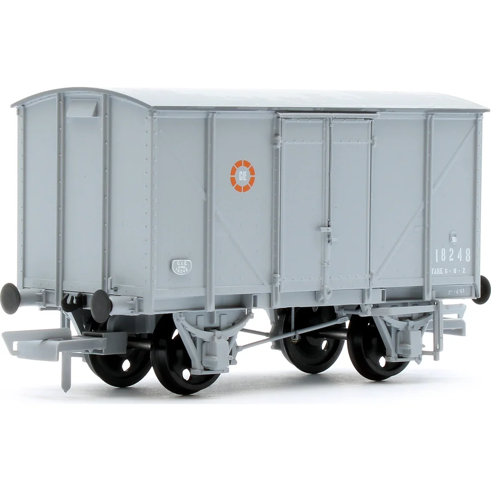 left-rear-three-quarter-view by Irish Railway Models