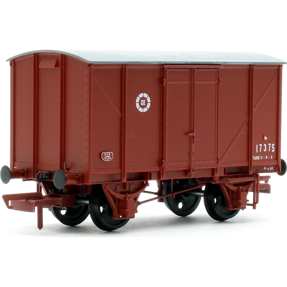 left-rear-three-quarter-view by Irish Railway Models