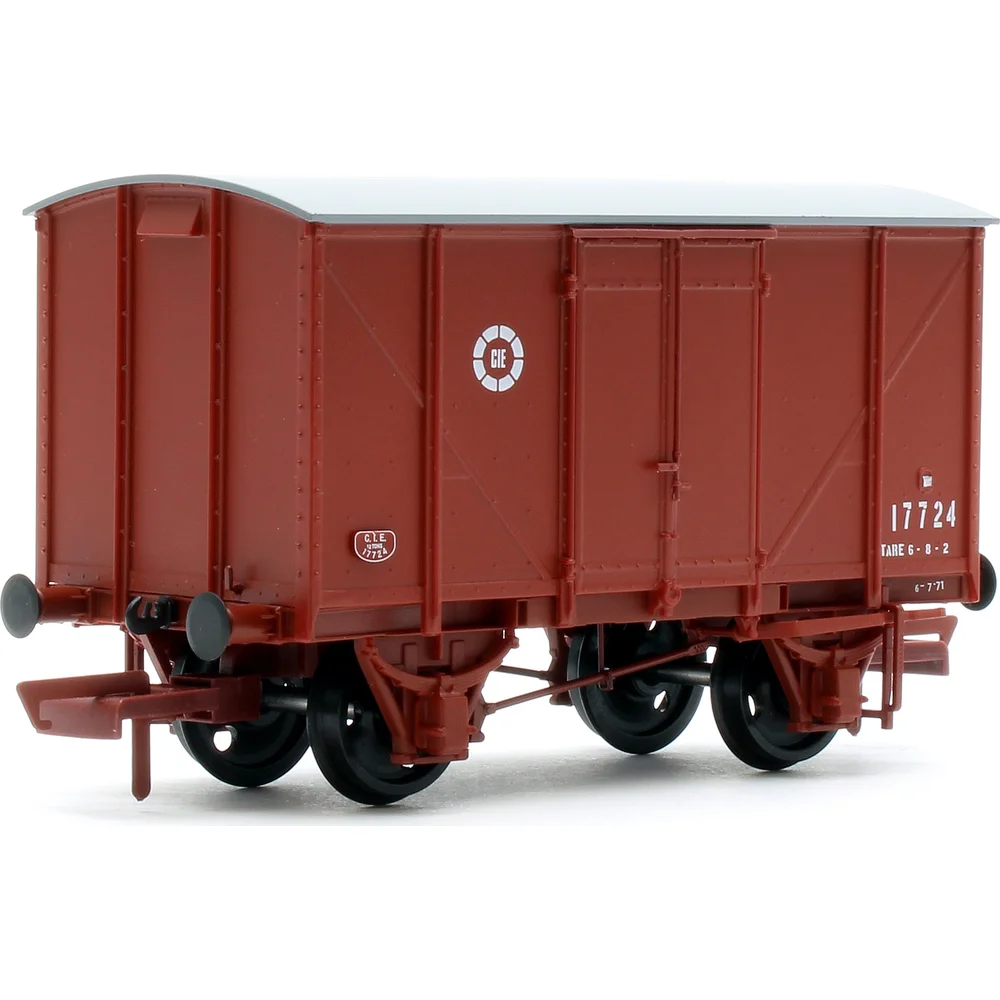 left-rear-three-quarter-view by Irish Railway Models
