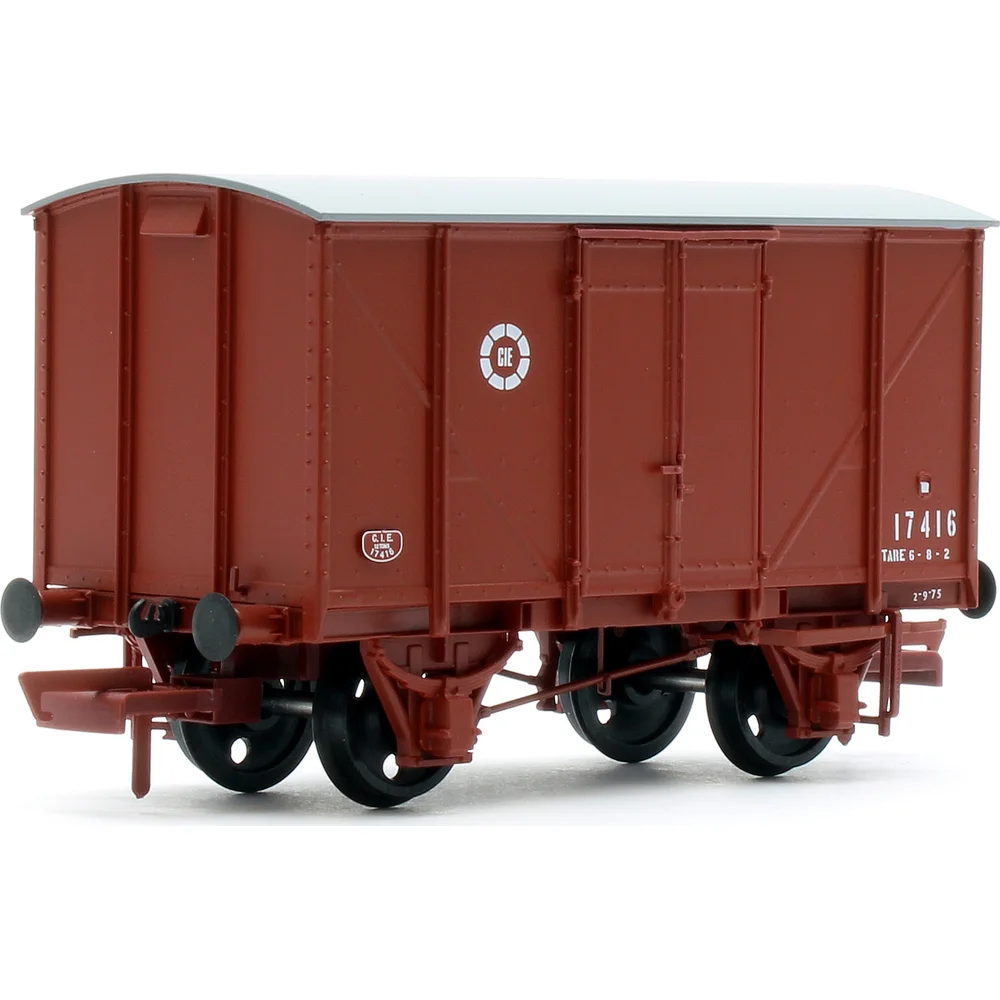 left-rear-three-quarter-view by Irish Railway Models