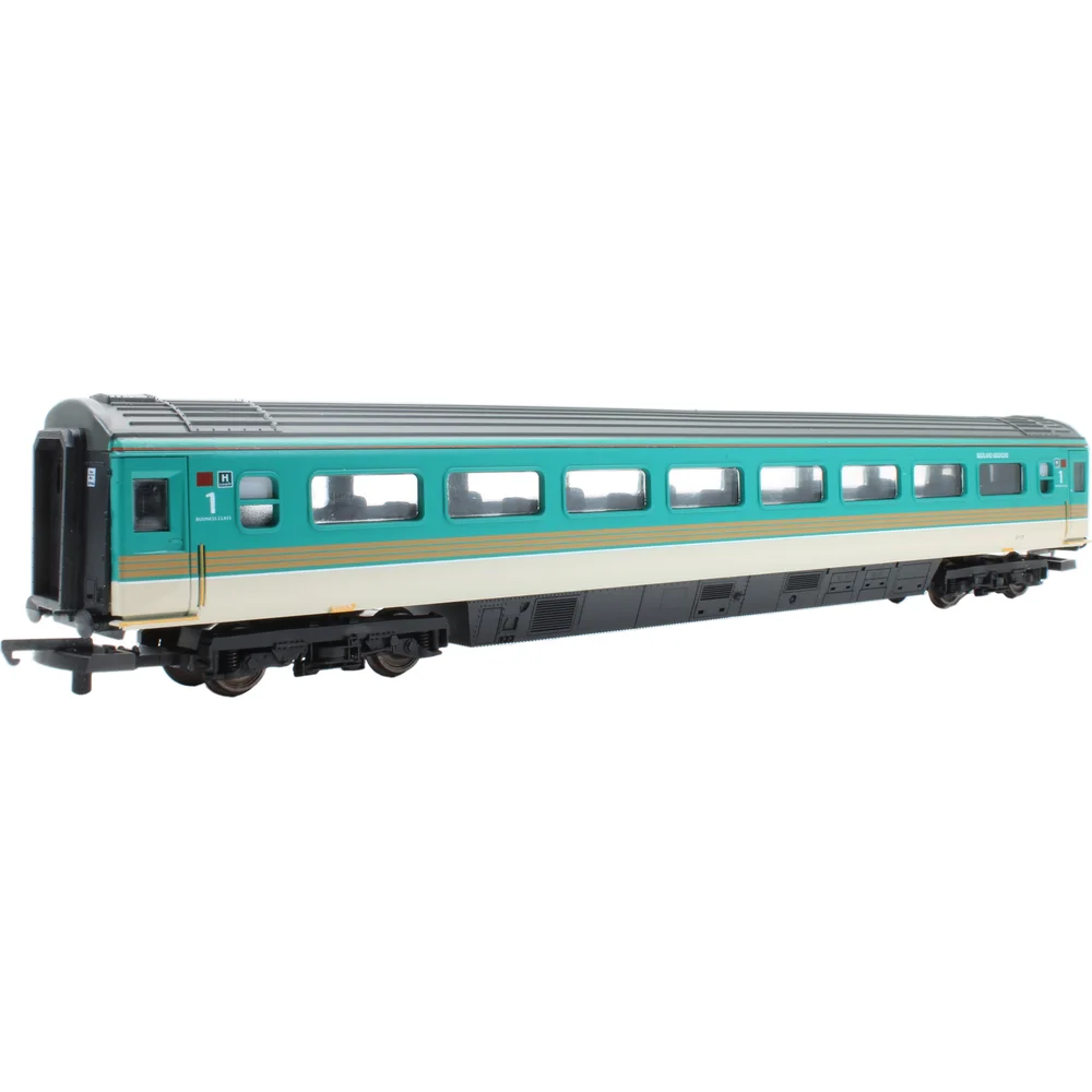 left-rear-three-quarter-view by Lima